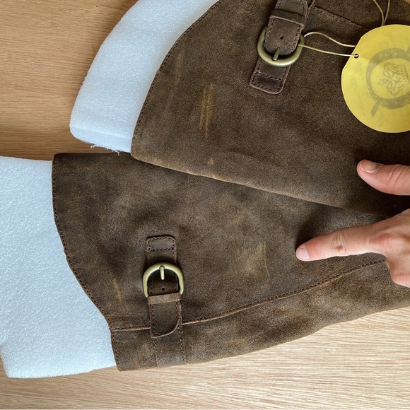 NEW Born Kylli Tobacco Suede Boots - Picture 13 of 16